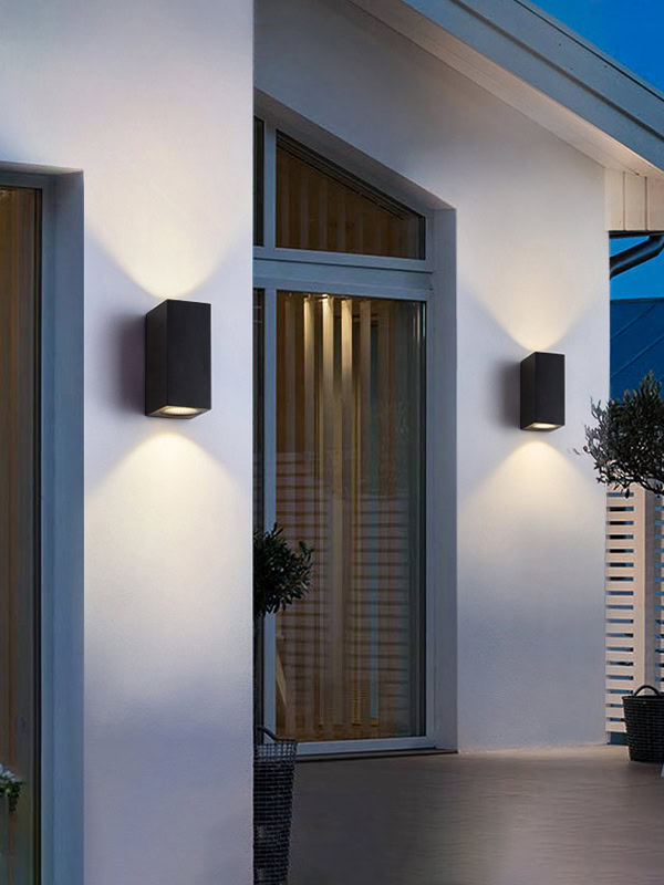 outside up down wall lights wall lighting