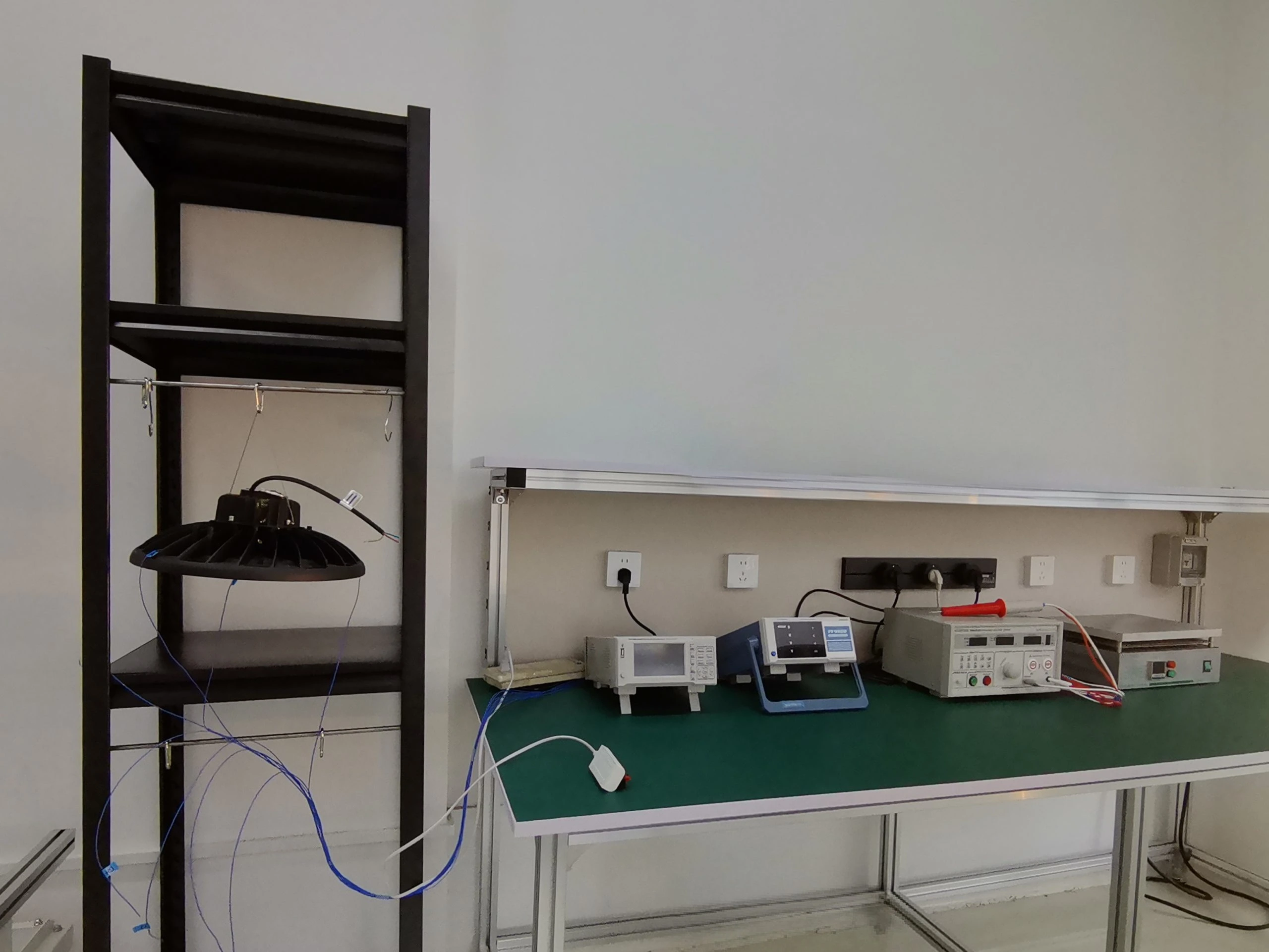 GS-LIGHT-Production-line-environment-scaled