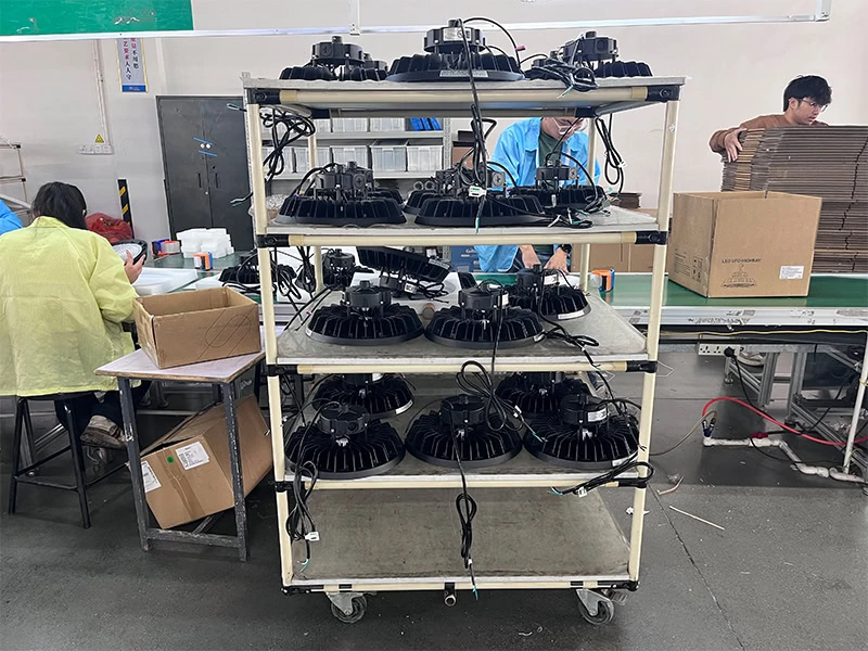 GS Light LED Jiangmen Factory The neatly arranged High Bay light