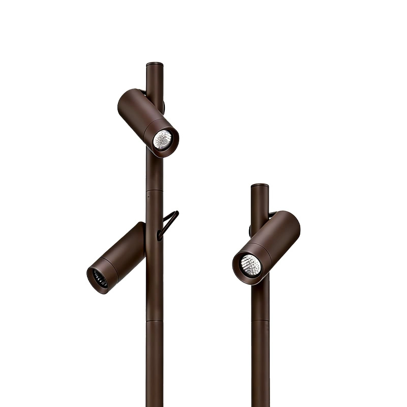 outdoor tree spotlights head